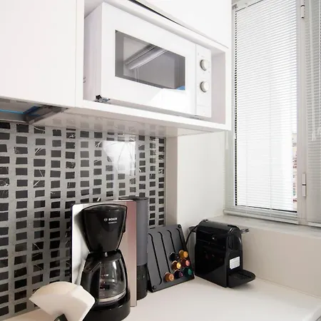 Apartamento Box 27 *