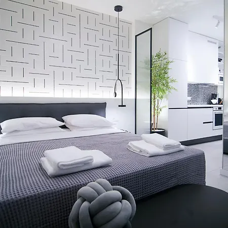 Apartamento Box 27 Calamata