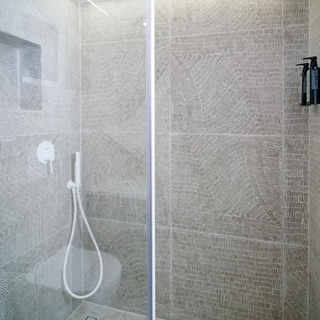 Apartamento Box 27 Calamata