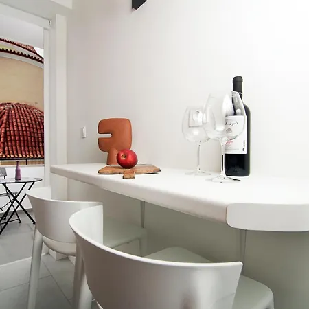 Apartamento Box 27 *