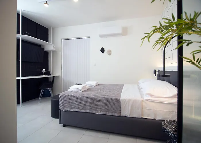 Box 27 Apartment Kalamata